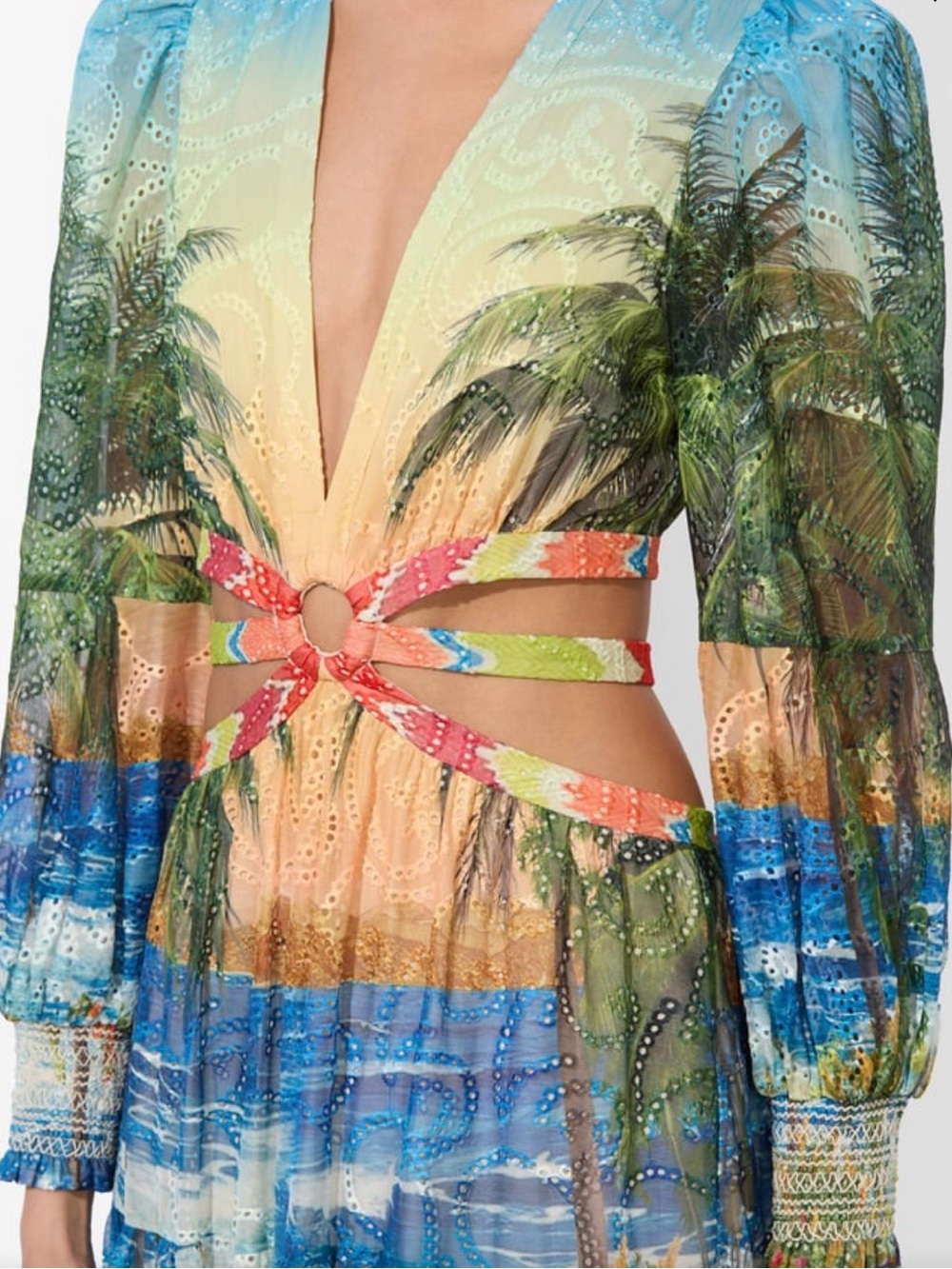 Alice and Olivia Patricia Tiered Dress - Picture 3 of 9